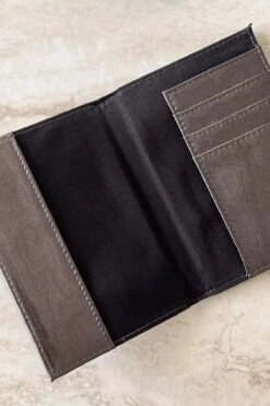 Naughty Or Nice Card Holder -WaveLuxe Store 80109 brn 3