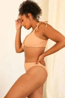 Zuma Top -WaveLuxe Store D4134JWFLC CNYN 3