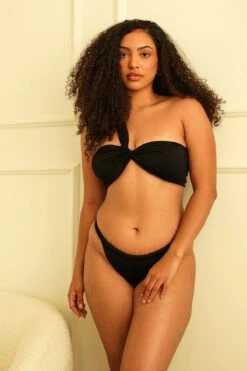 Frankie AsymmetricalBandeau Bikini Top -WaveLuxe Store D4262JMNSC BLK frankie top black 1